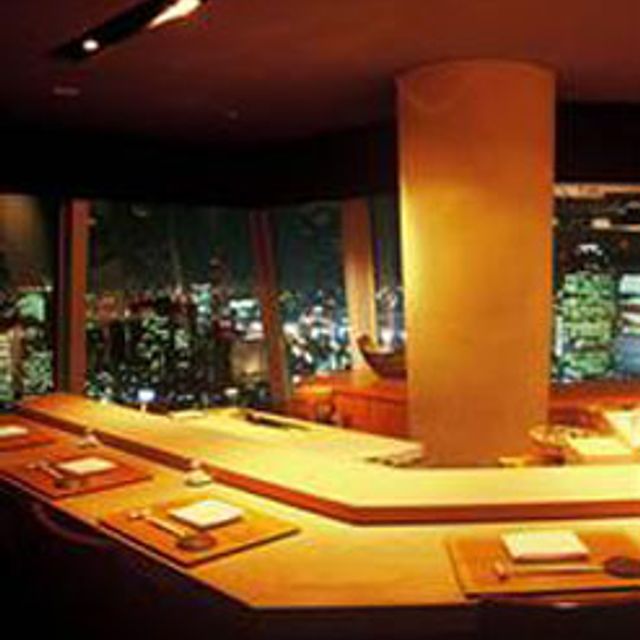 XEX ATAGO GREEN HILLS/aburiyaki&sushi An​（2026​年​に更新）- 港区