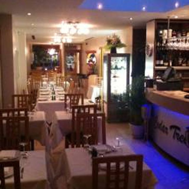 Cedar Tree - Updated 2026, Lebanese Restaurant in London