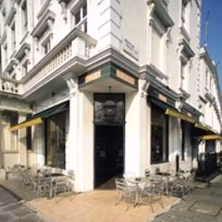 Goya Pimlico, London, 