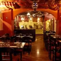 Foto von Azou Restaurant