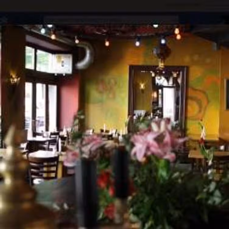 Cafe 100 Wasser, Berlin, BE