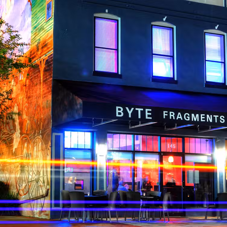 Binnenkant - Byte, Deland, FL