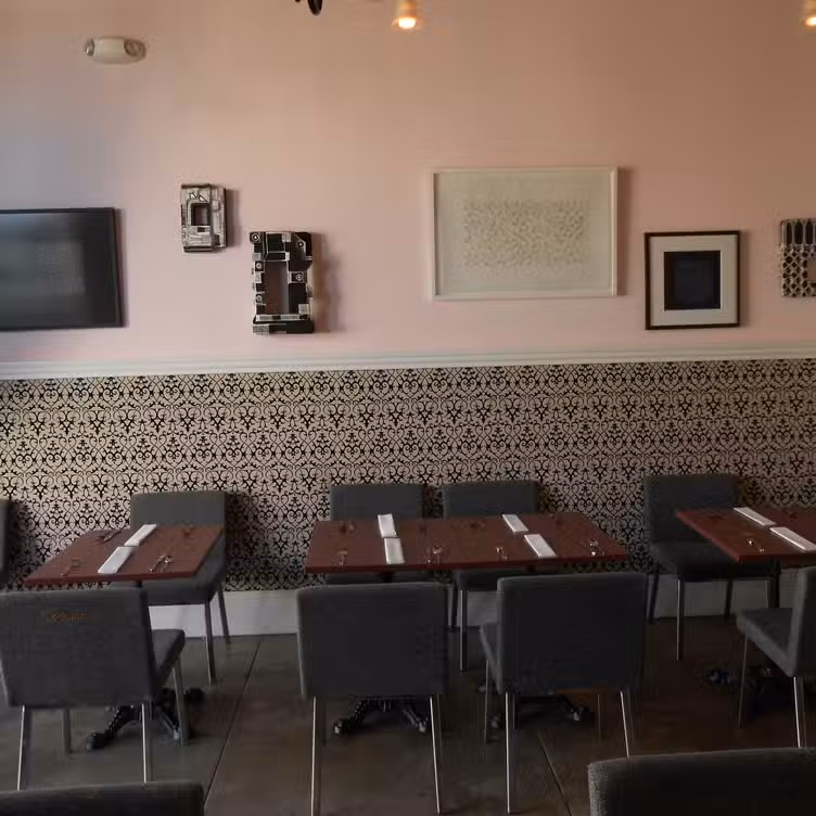 Binnenkant - Ba Restaurant - Permanently Closed, Los Angeles, CA
