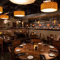 A photo of Paul Martin's American Grill - Roseville restaurant