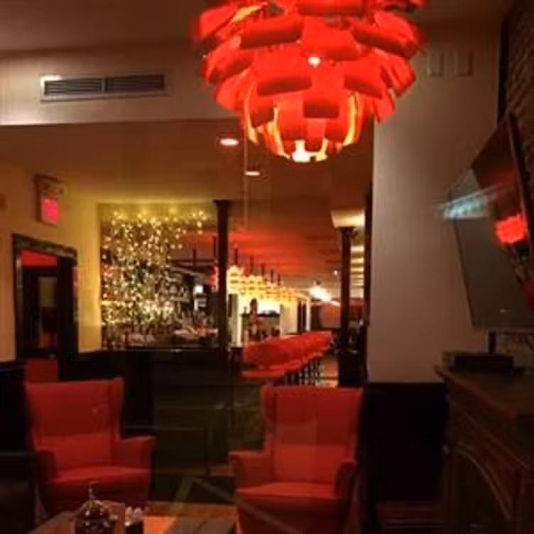 Apricot Bar & Grill - Permanently Closed, Norwalk, CT