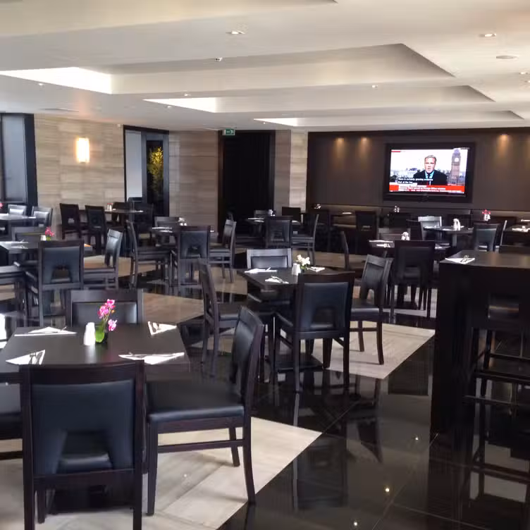 Interior - 200 St Vincent Street - Restaurant on 6th, Glasgow, 