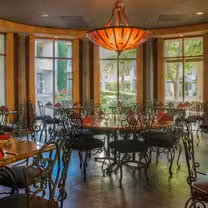 Foto von Vito's Trattoria Restaurant