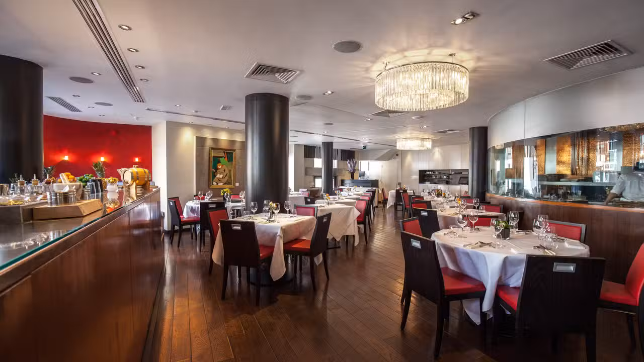 Interior - Moti Mahal - Permanently closed, London, 