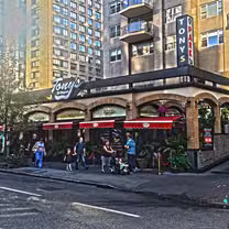 A photo of Tony's Di Napoli - Upper East Side restaurant