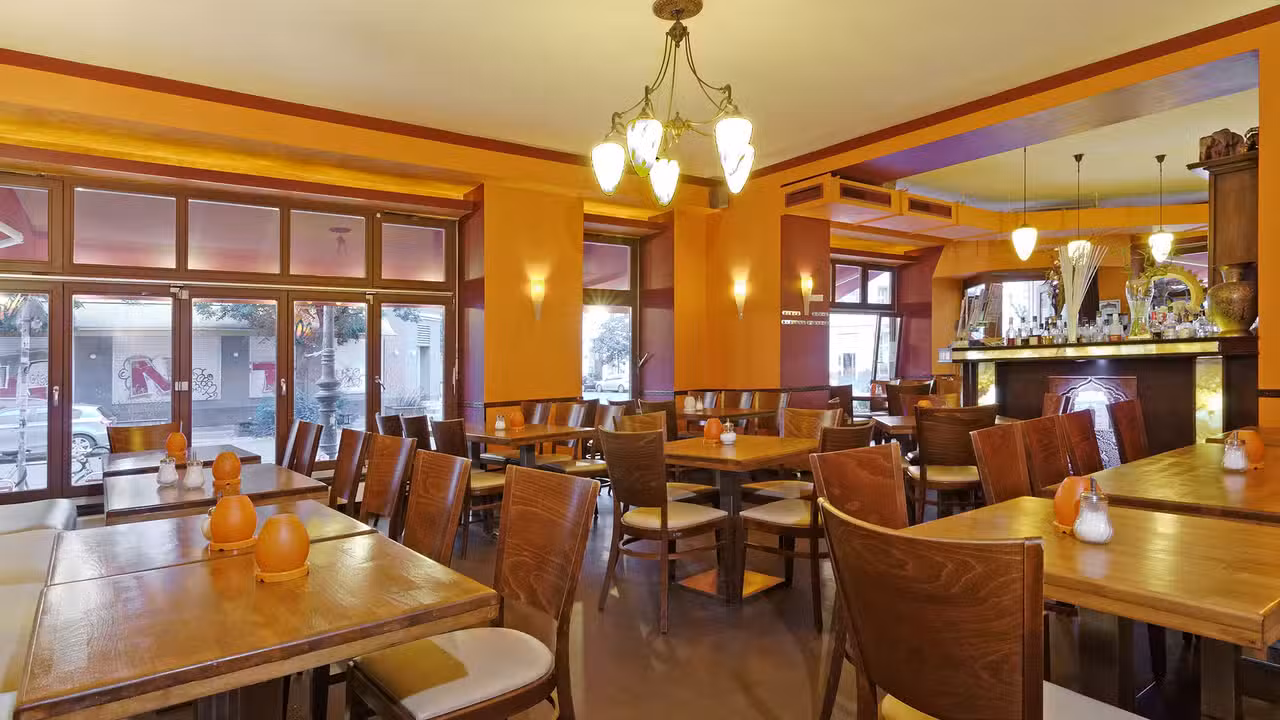 Interior - Aapka - indisches Restaurant & Cocktailbar, Berlin, BE