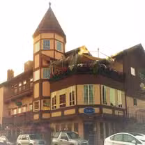 A photo of Visconti's - Leavenworth restaurant