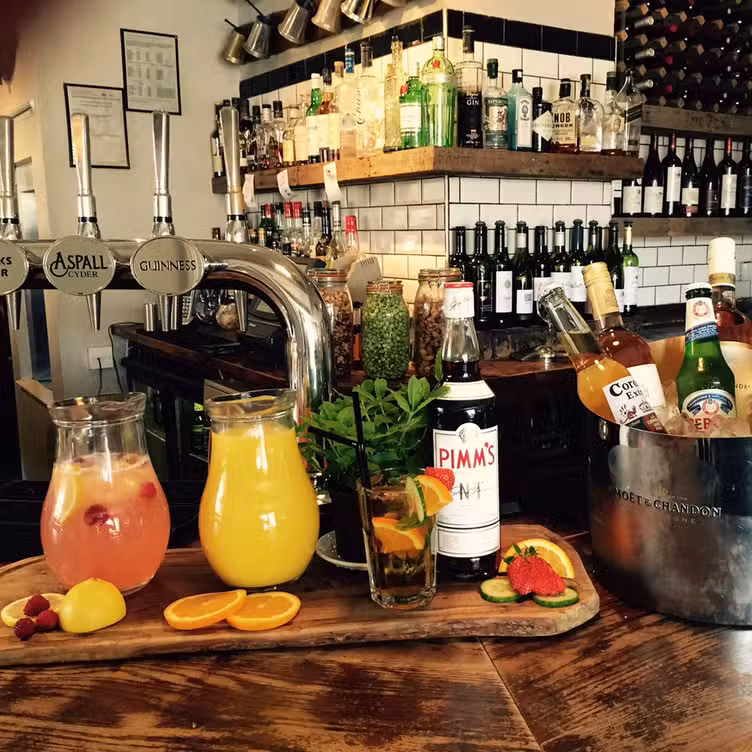 Drankjes - The Sands End, London, 
