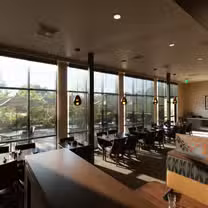 1847 Bar and Grill餐廳的相片