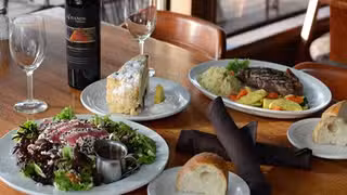 Een foto van restaurant Rivershore Bar & Grill