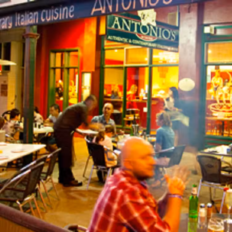 Gallery Outside Antonios - Antonio's on the Port, Echuca, AU-VIC