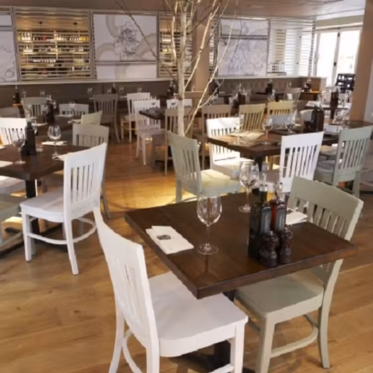 Zizzi - Camberley, Camberley, Surrey