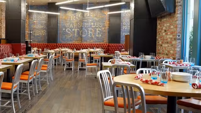 Een van Flour & Barley - Brick Oven Pizza Las Vegas restaurant