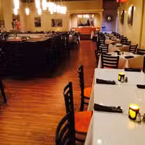 Una foto del restaurante Eurasia Cafe & Wine Bar - Virginia Beach