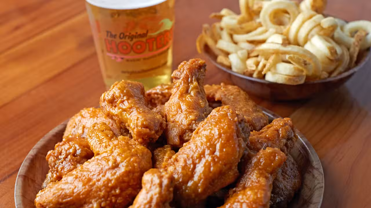 Comida - Hooters Port Richey, Port Richey, FL