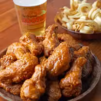 A photo of Hooters Spring Hill restaurant