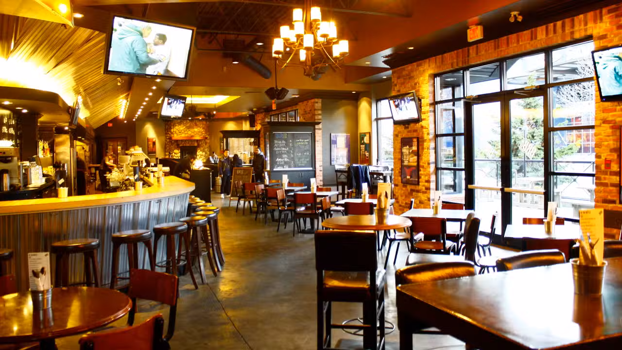 BRB Co. Brewery + Eatery - Permanently Closed, Richmond, BC