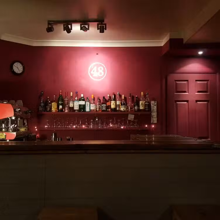 Bar In The Evenings - Bar Restaurant 48, London, 