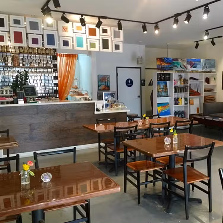 Interior - Vinadore Cafe, West Hollywood, CA