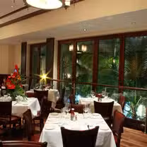 A photo of Wolfgang's Steak House - Waikiki Beach restaurant