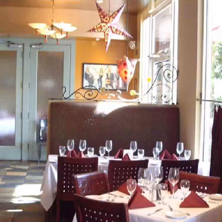 Viva! Neighborhood Eatery of Los Gatos - Permanently Closed, Los Gatos, CA