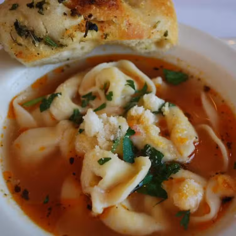 Food - Mamma Mias Restaurant, Plymouth, MA