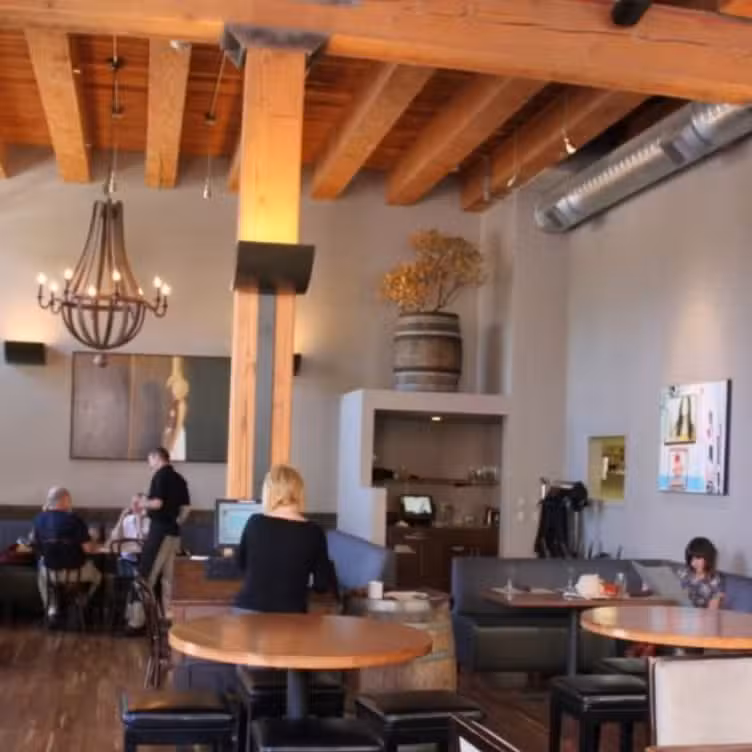 Davis Street - Davis Street Tavern, Portland, OR