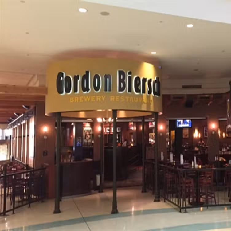 Exterior - Gordon Biersch Brewery Restaurant - McLean (Tysons Corner), McLean, VA