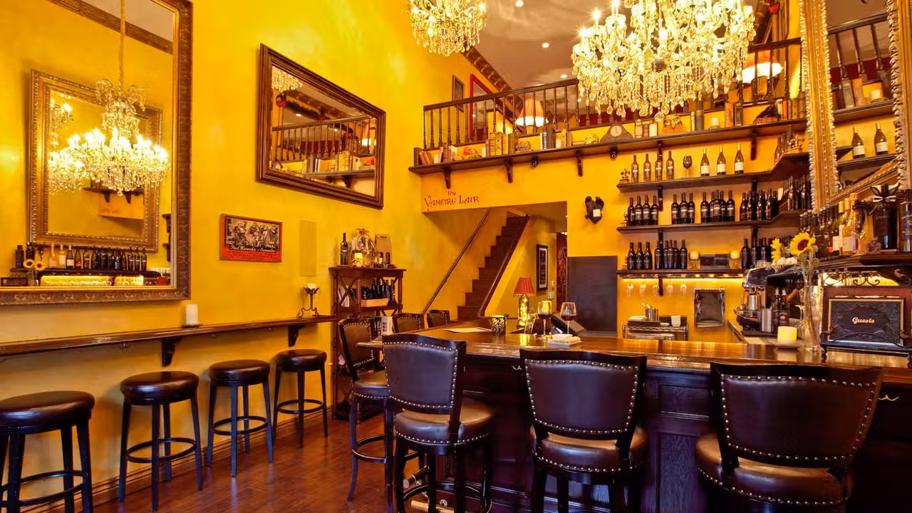Interior - Vampire Lounge, Beverly Hills, CA