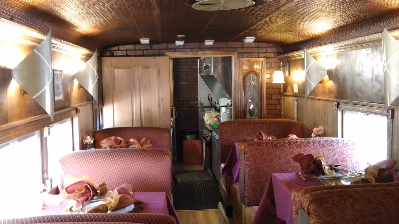 Full interior - Fresh, A Mobile Bistro - Permanently Closed, Albuquerque, NM