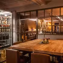 A photo of Rocco Italian Grill & Bar restaurant