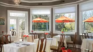 A photo of L'Auberge Provencale restaurant
