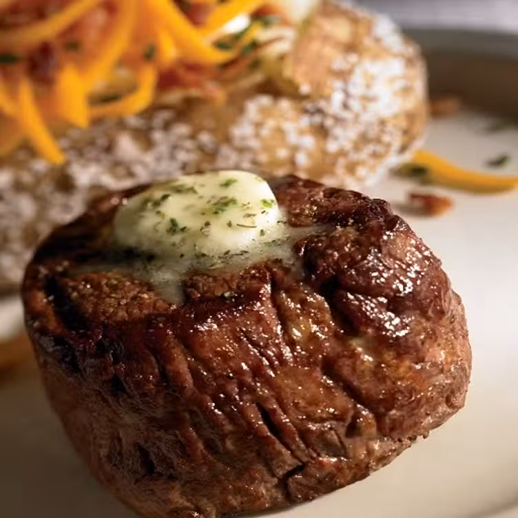 J. Alexander's - W Bloomfield, West Bloomfield, MI