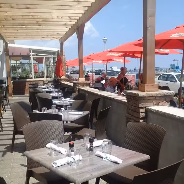 外観 - La Terrazza Cucina Rustica NJ Belmar