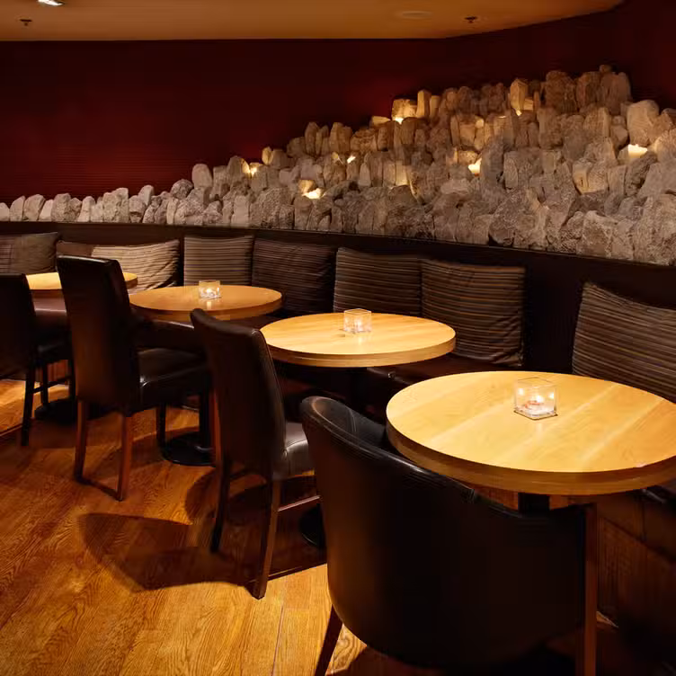 Interior - Tiger Tiger Leeds - Permanently Closed, Leeds, West Yorkshire