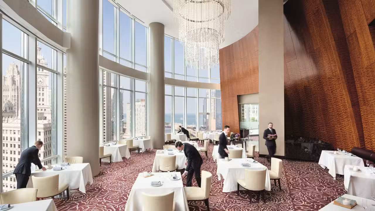 Dining Room - Sixteen - Trump Hotel Chicago, Chicago, IL
