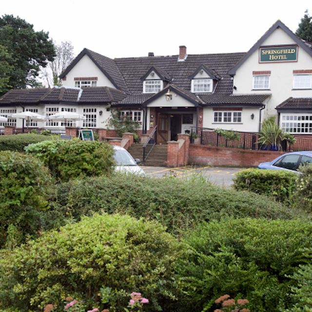 The Springfield Inn - Updated 2026, International Restaurant in ...