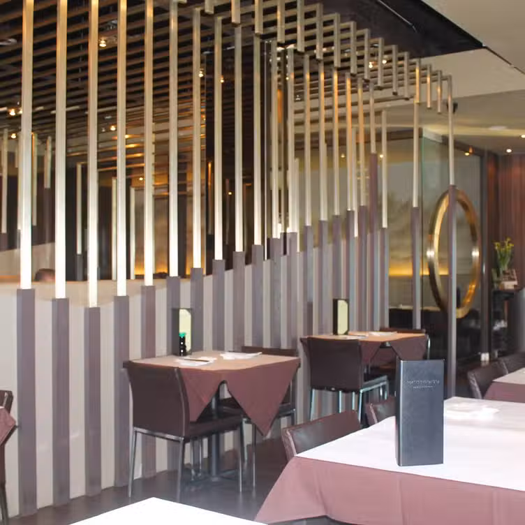 Interior - Makimono Sushi Bar & Restaurant - Oshawa, Oshawa, ON