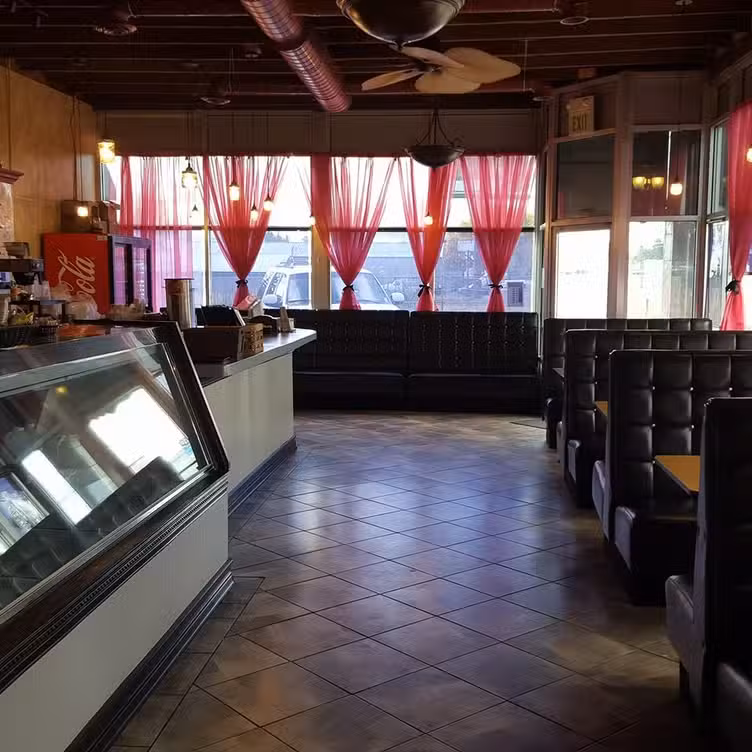 Interior - Midland Eatery - Permanently Closed, Tacoma, WA