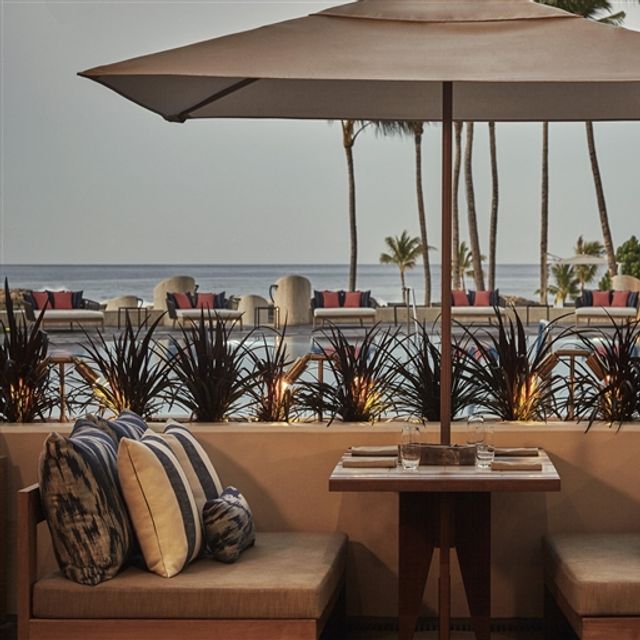 La Hiki breakfast restaurant at Four Seasons Oahu Ko Olina offering island-style buffet and oceanfront brunch