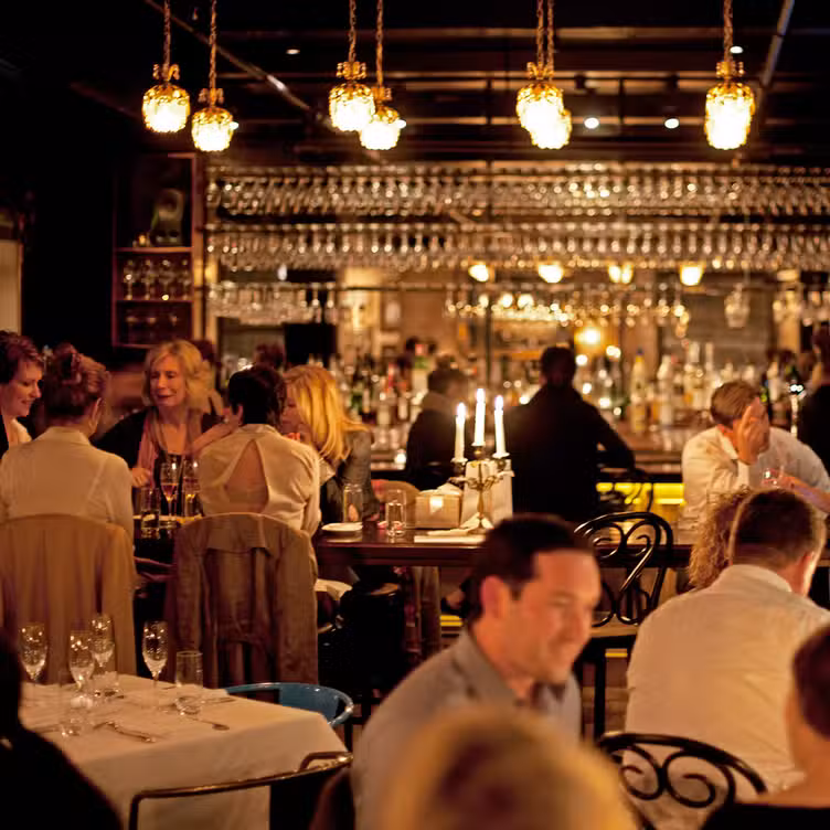 Rm+interior+w+bar - RM Champagne Salon - Permanently Closed, Chicago, IL