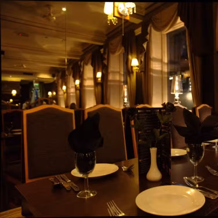 Interior - Nawaab Restaurant, Huddersfield, West Yorkshire