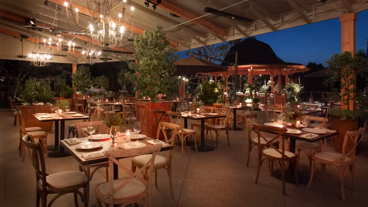 Farmhouse - Farmhouse at Rogers Gardens, Corona Del Mar, CA