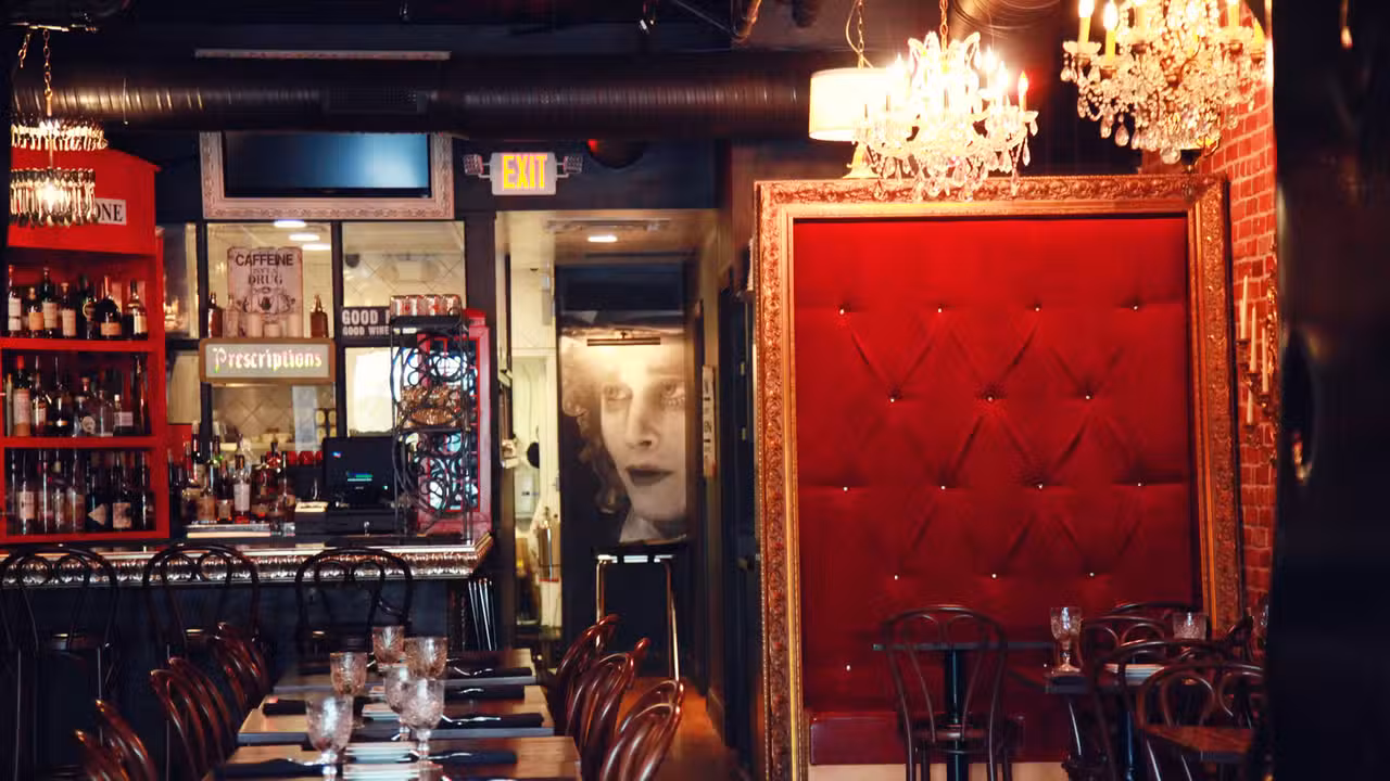 Interior - Mad Hatter Bistro, Birmingham, MI
