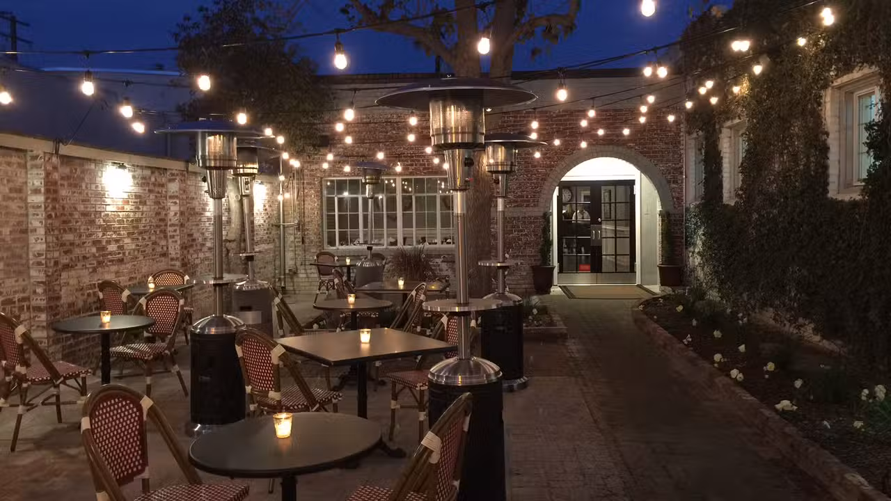 Cafe Lafayette, Exeter, CA