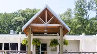 A photo of Sandy Point Beach House - West Olive restaurant